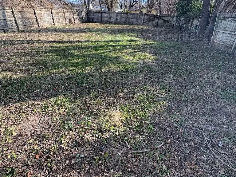 1822 N Kansas Ave — Photo 11