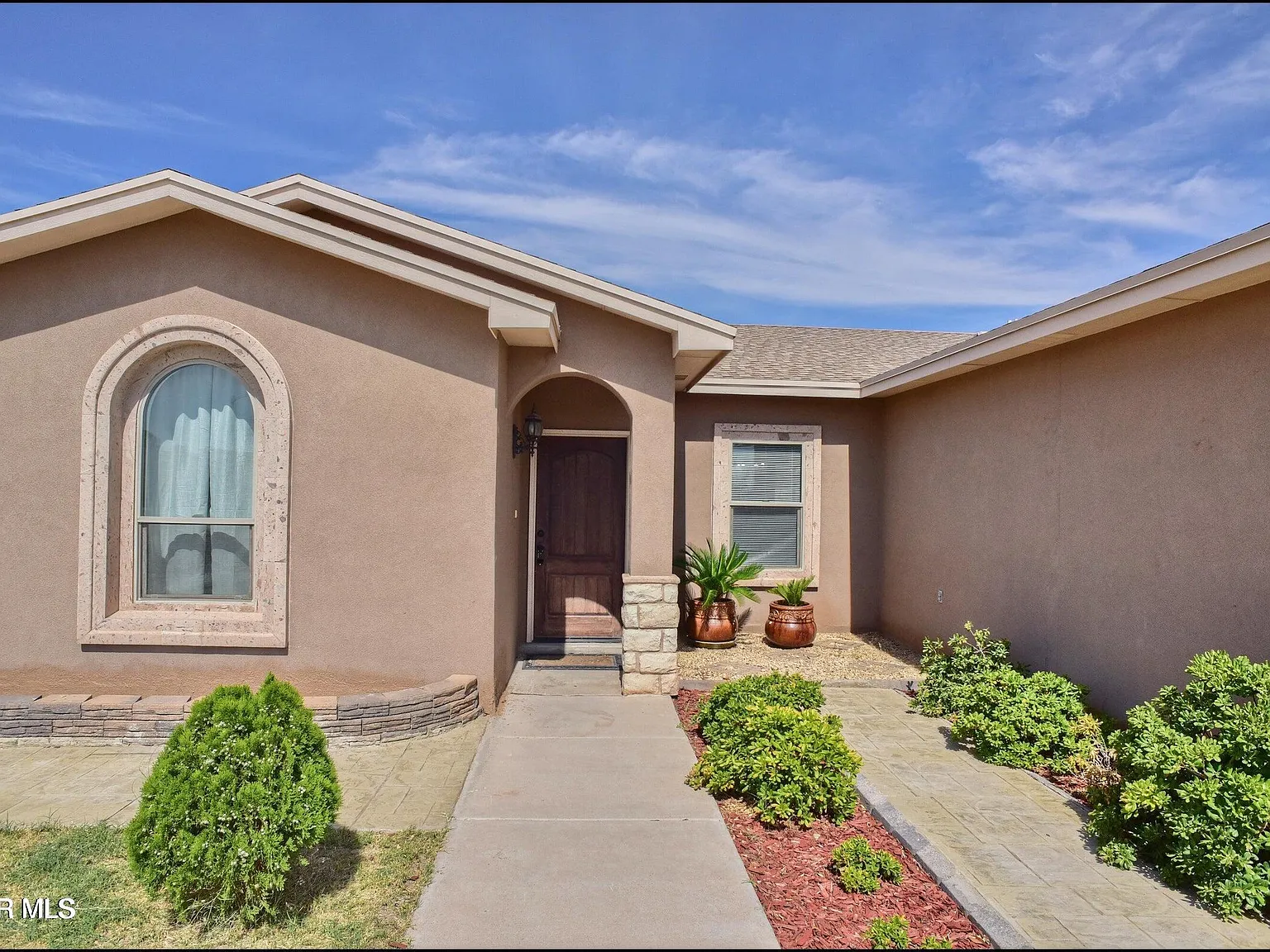 4 bed, 2.0 bath, 1453 sqft, $1,650 — Photo 4