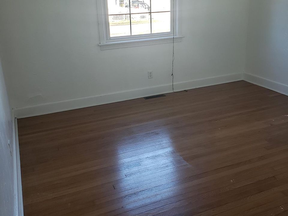 1st Bedroom