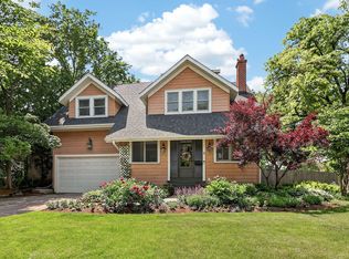 2 S Stough St, Hinsdale, IL 60521