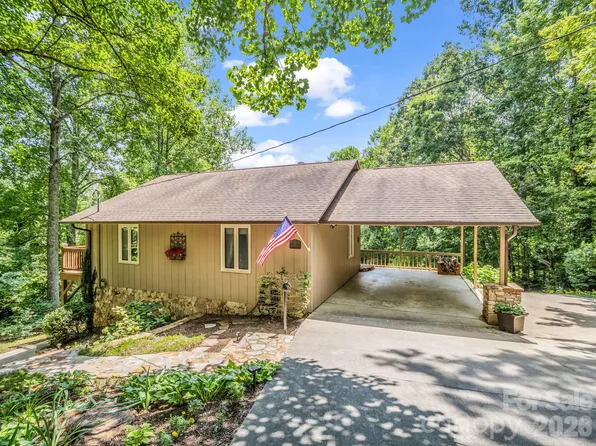12 Chippewa Trl, Black Mountain, NC 28711