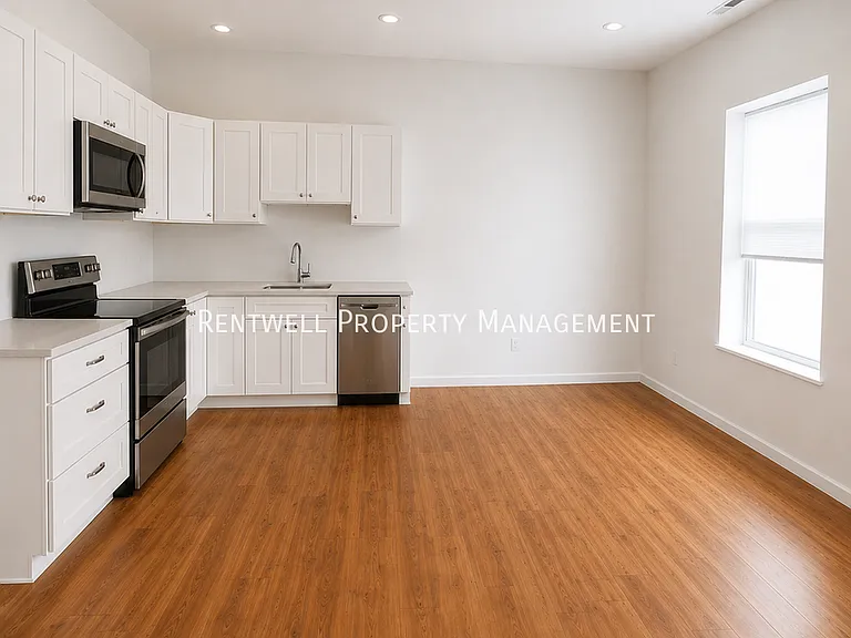 118 N 2nd Ave #2 — Photo 1