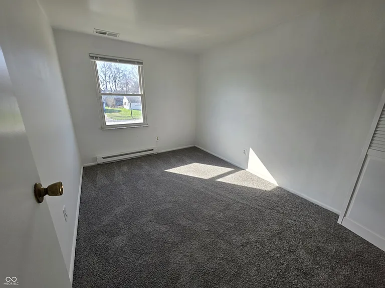 3815 Biscayne Rd — Photo 12