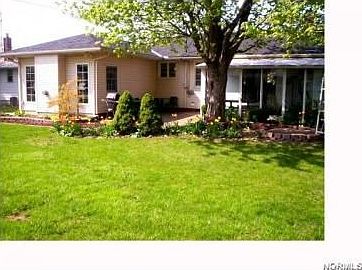 2nd image of 1817 W 40th St