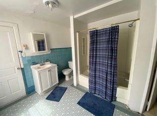 530 N 9th St APT 2, Allentown, PA 18102