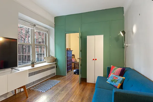 Rented by Corcoran | media 2