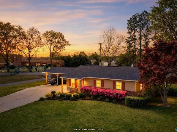 101 Betty St SW, Decatur, AL 35601