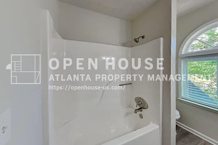 1800 Baynard Ct NW — Photo 18