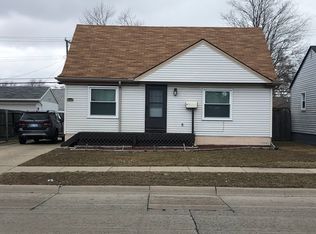 23129 E Thirteen Mile Rd, Saint Clair Shores, MI