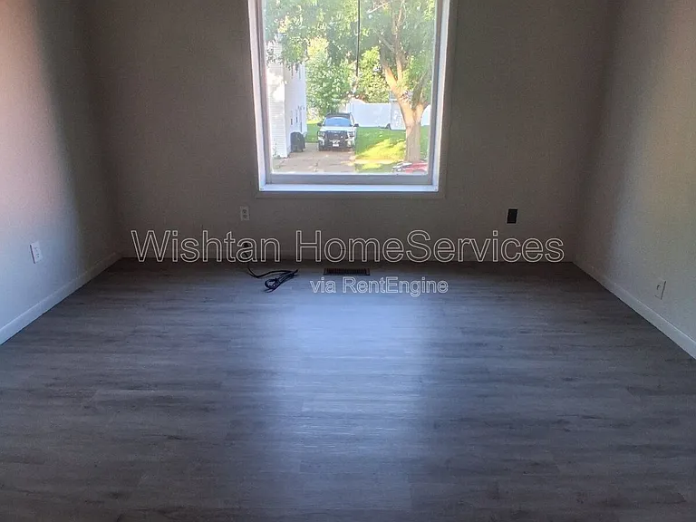 517 N 14th St #1 — Photo 7