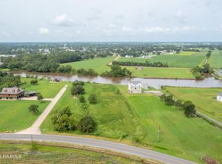 11102 Jefferson Island Rd, New Iberia, LA 70560