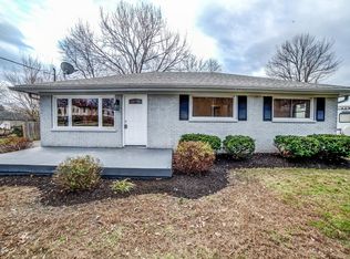 8500 Glaser Ln, Louisville, KY 40291