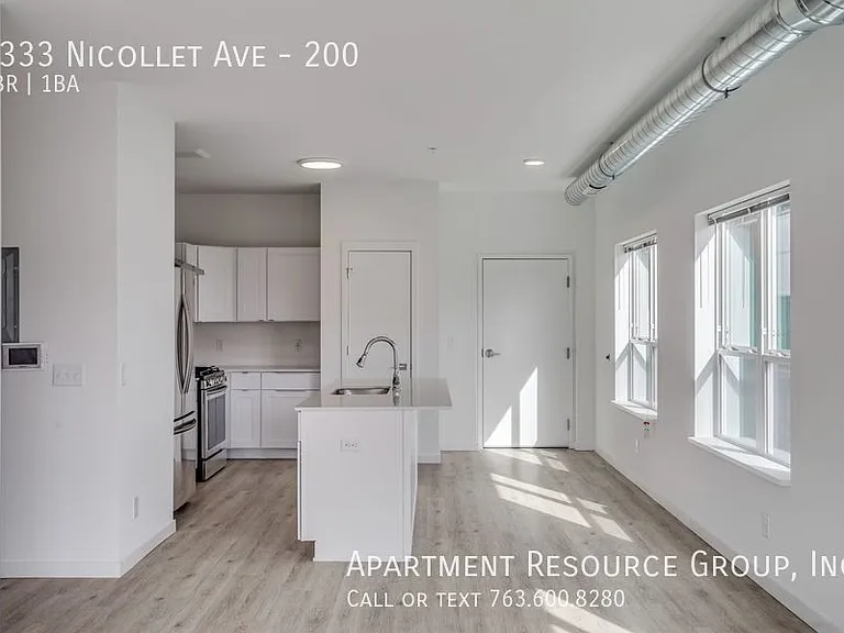 3333 Nicollet Ave S #200 — Photo 5