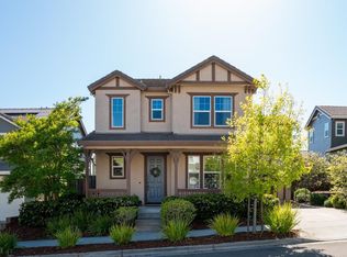 1825 Velvetleaf Ln, Santa Rosa, CA 95404