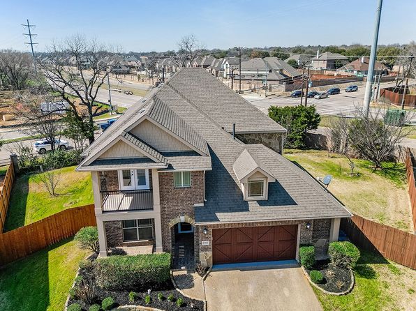 2303 Holder Dr, Euless, TX 76039