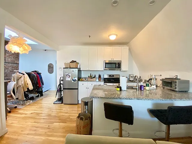 181 Northampton St — Photo 1