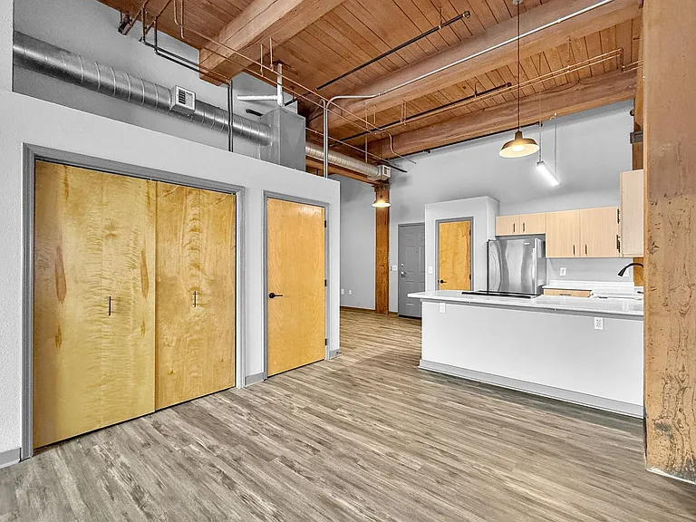 Emery Lofts — Photo 12