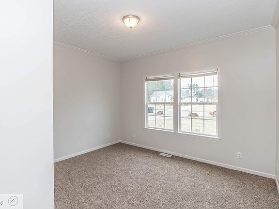 2nd image of 114 Hines Dr