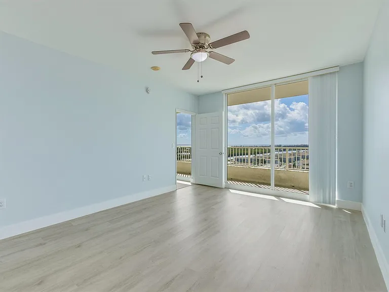 625 Casa Loma Blvd #1206 — Photo 24