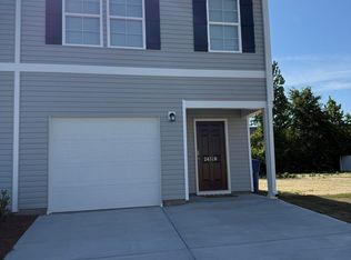 2432-2432 B Brookville Dr, Greenville, NC 27834