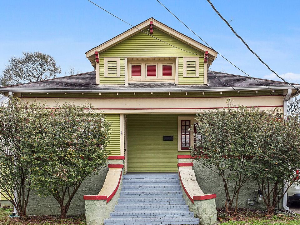 1st image of 2315 Leonidas St