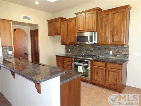 2nd image of 5709 Edinburgh Dr