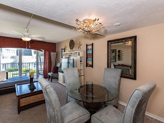 5th image of 4831 Saxon Dr #2120