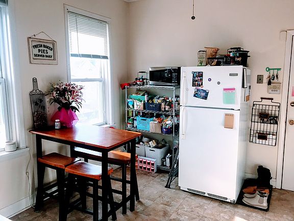 2nd image of 3401 N Damen Ave APT 3F
