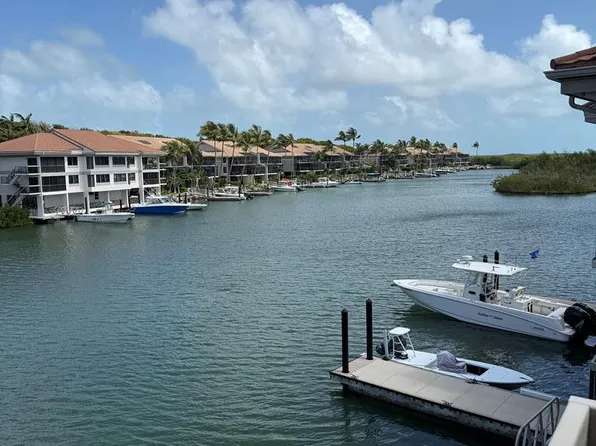 19 Fishermans Cv #B, Key Largo, FL 33037