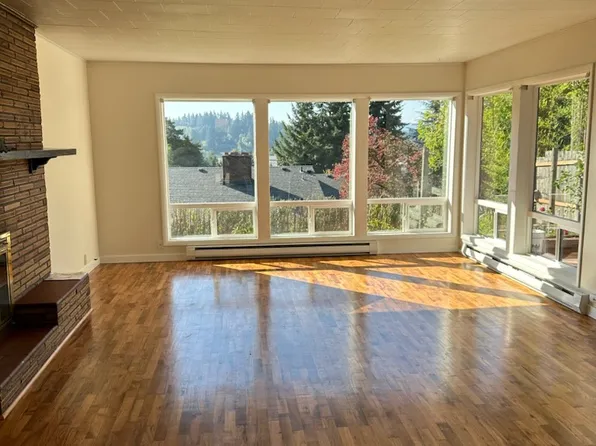 1610 Cowlitz Way, Kelso, WA 98626