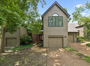 766 Harpeth Trace Dr, Nashville, TN 37221