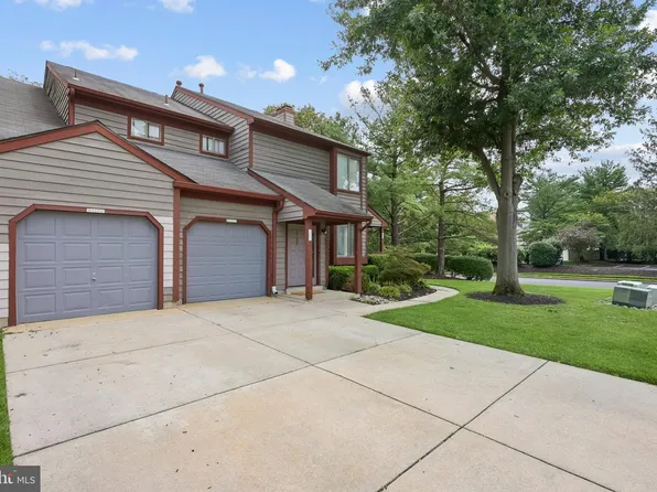 3107A Chadbury Rd #A, Mount Laurel, NJ 08054