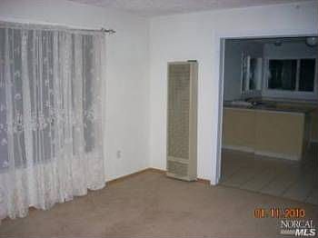 4th image of 39900 Gualala Ct