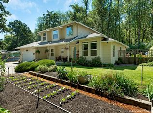 4240 Mapleton Dr, West Linn, OR 97068