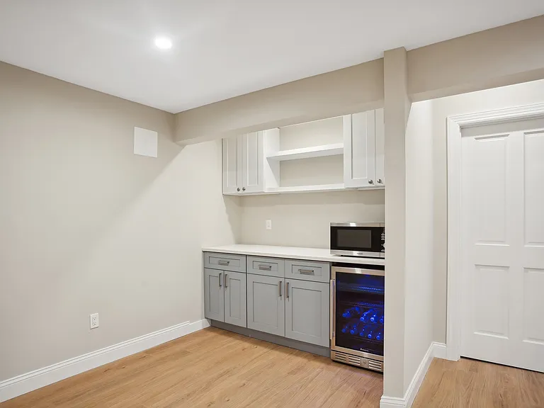 8 Indian Pipe Dr — Photo 32