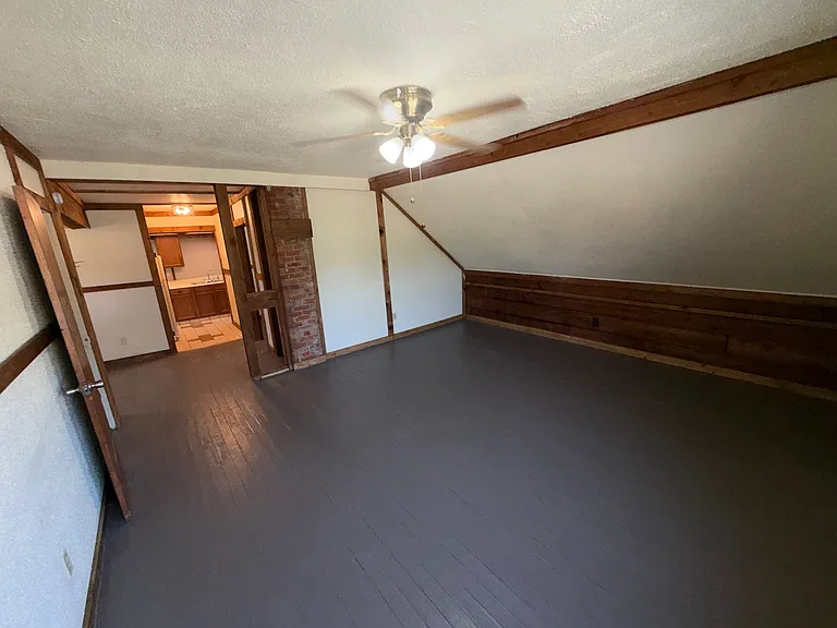 2026 N Clinton St #2 — Photo 8