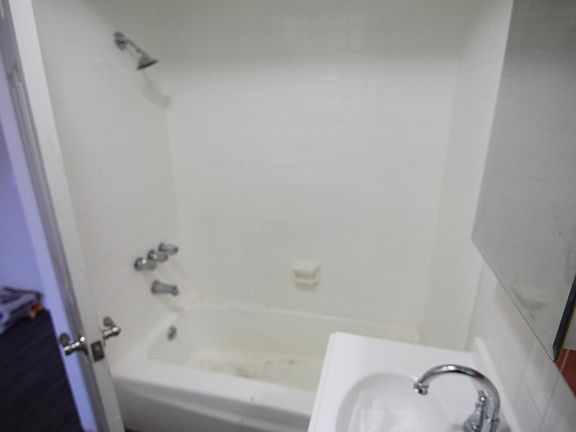 4th image of 101 N Normandie Ave APT 203