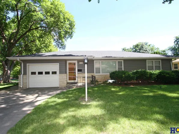 4410 Mohawk St, Lincoln, NE 68510