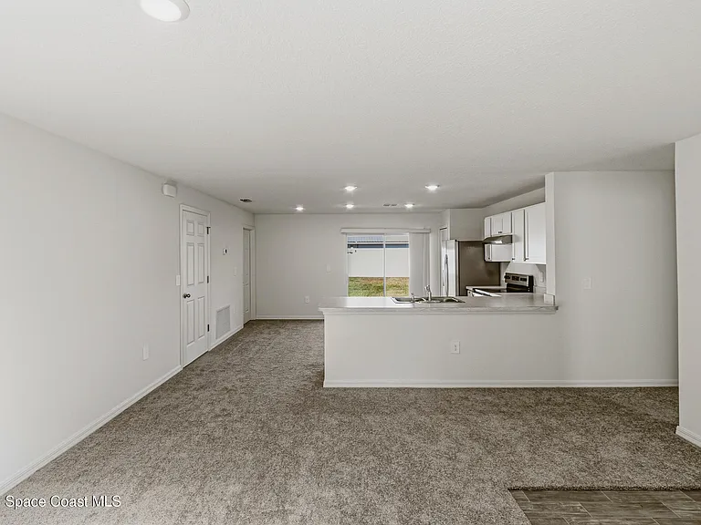 511 Trumpet St SW — Photo 13