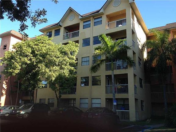 3rd image of 8180 Geneva Ct APT 122