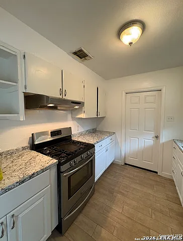 3 bed, 2.0 bath, 1032 sqft, $1,500 — Photo 3