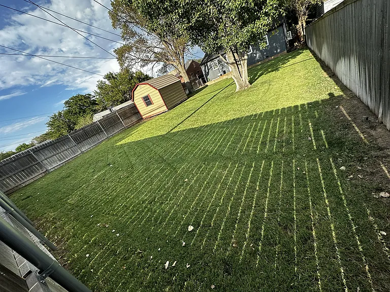4208 S Hughes St — Photo 4
