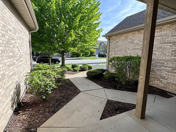 3rd image of 9048 Mansfield Dr