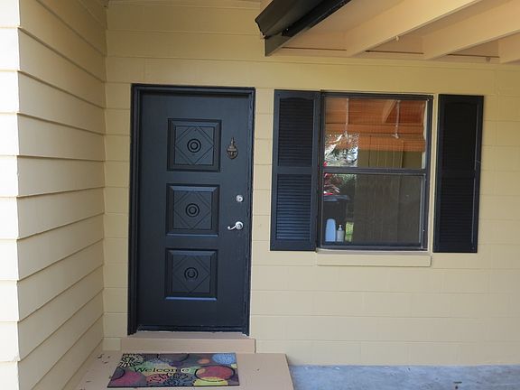 3rd image of 2905 Tampico Dr