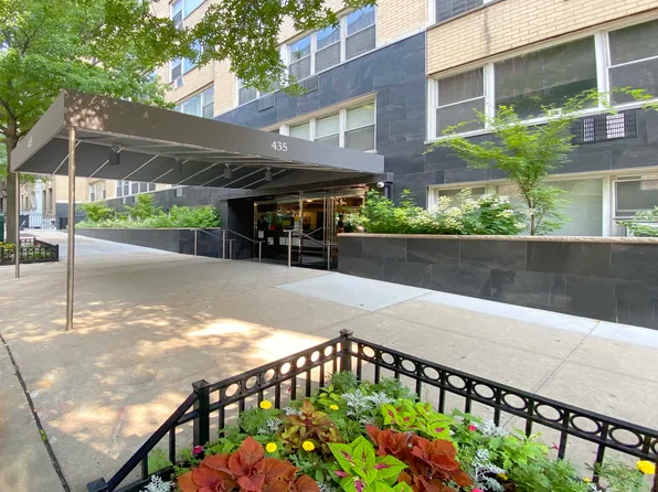 435 East 65th Street image 12 of 12