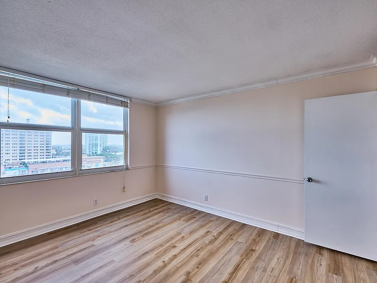 305 N Pompano Beach Blvd #1204 — Photo 24