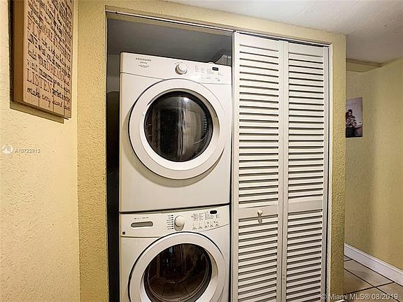 4th image of 3038 Coral Ridge Dr #118C