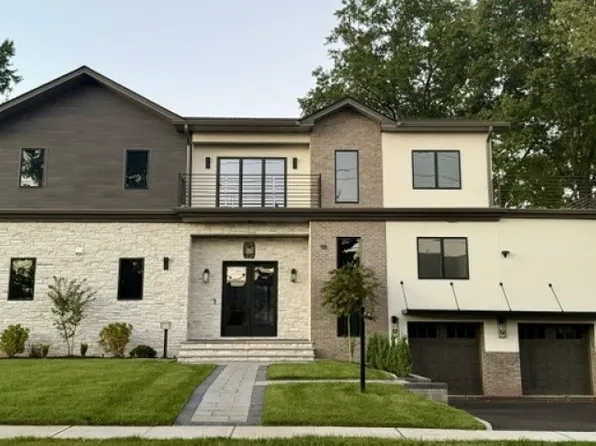 98 Haddenfield Rd, Clifton City, NJ 07013