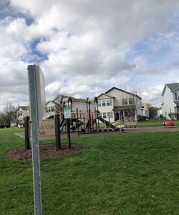 5th image of 21524 Vesper St