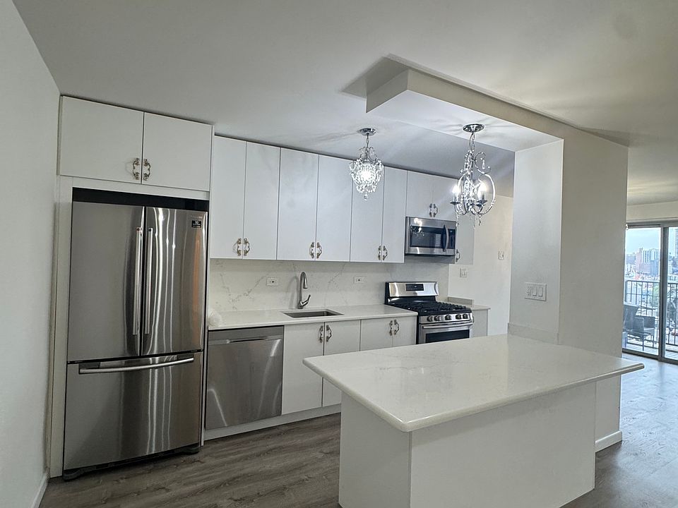 1st image of 601 Surf Ave #6